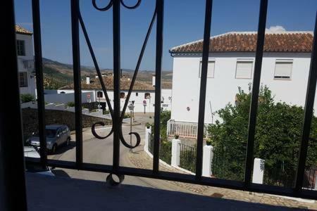 Casa Rural El Patio Affittacamere Zahara De La Sierra Esterno foto